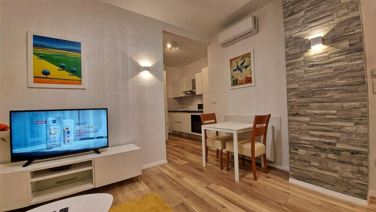 Apartments Square 萨格勒布 外观 照片