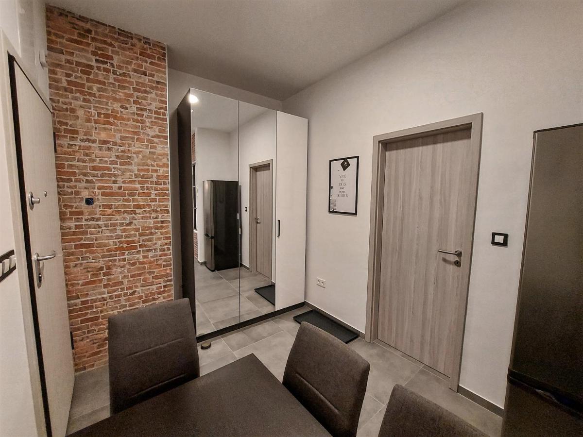 Apartments Square 萨格勒布 外观 照片