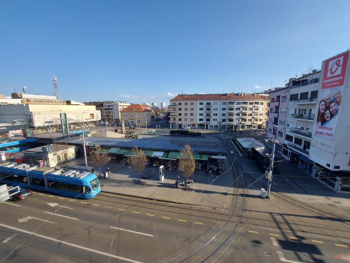 Apartments Square 萨格勒布 外观 照片