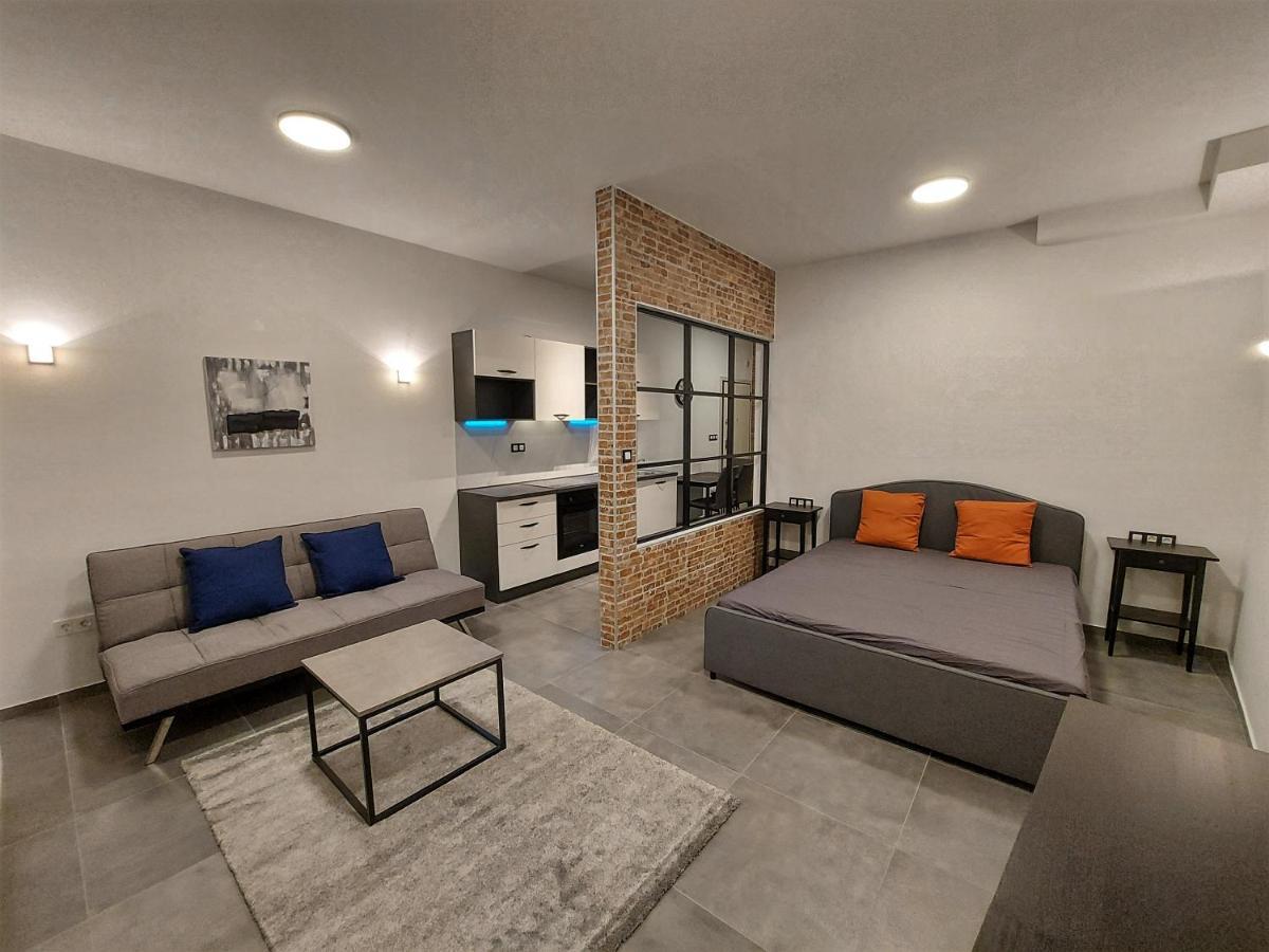 Apartments Square 萨格勒布 外观 照片