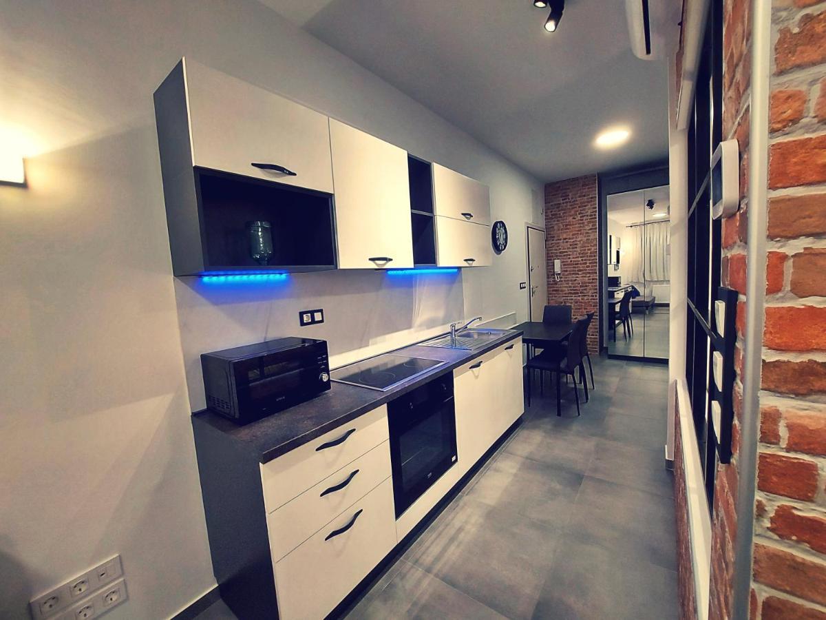 Apartments Square 萨格勒布 外观 照片