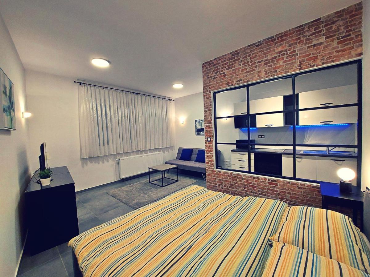 Apartments Square 萨格勒布 外观 照片